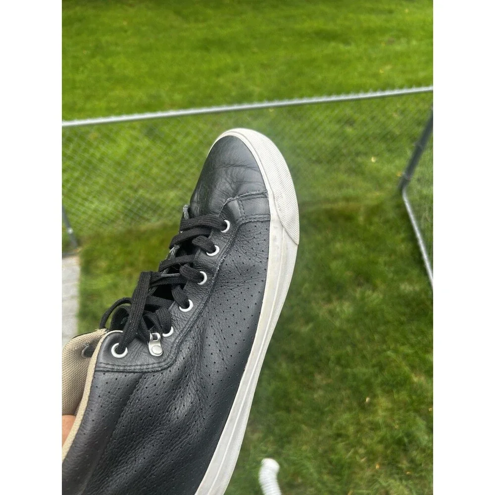 Converse black all
